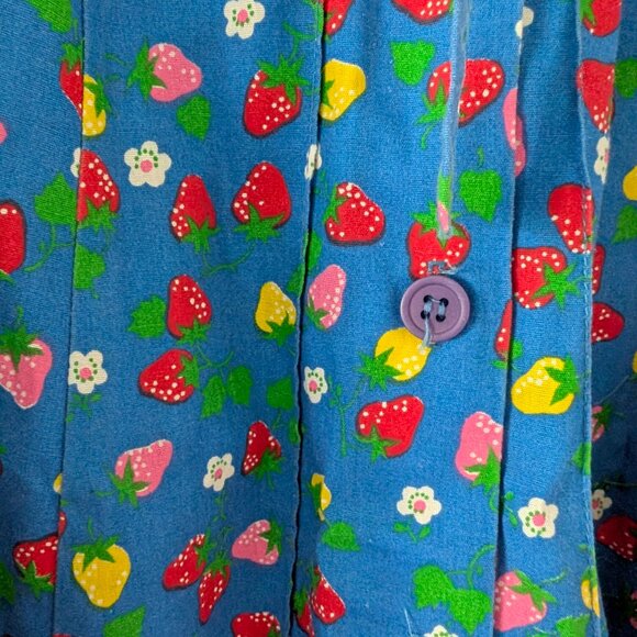 Modcloth Vintage - Strawberry Cotton Skirt by Copley Square Ltd - 1970s - Picture 2 of 8